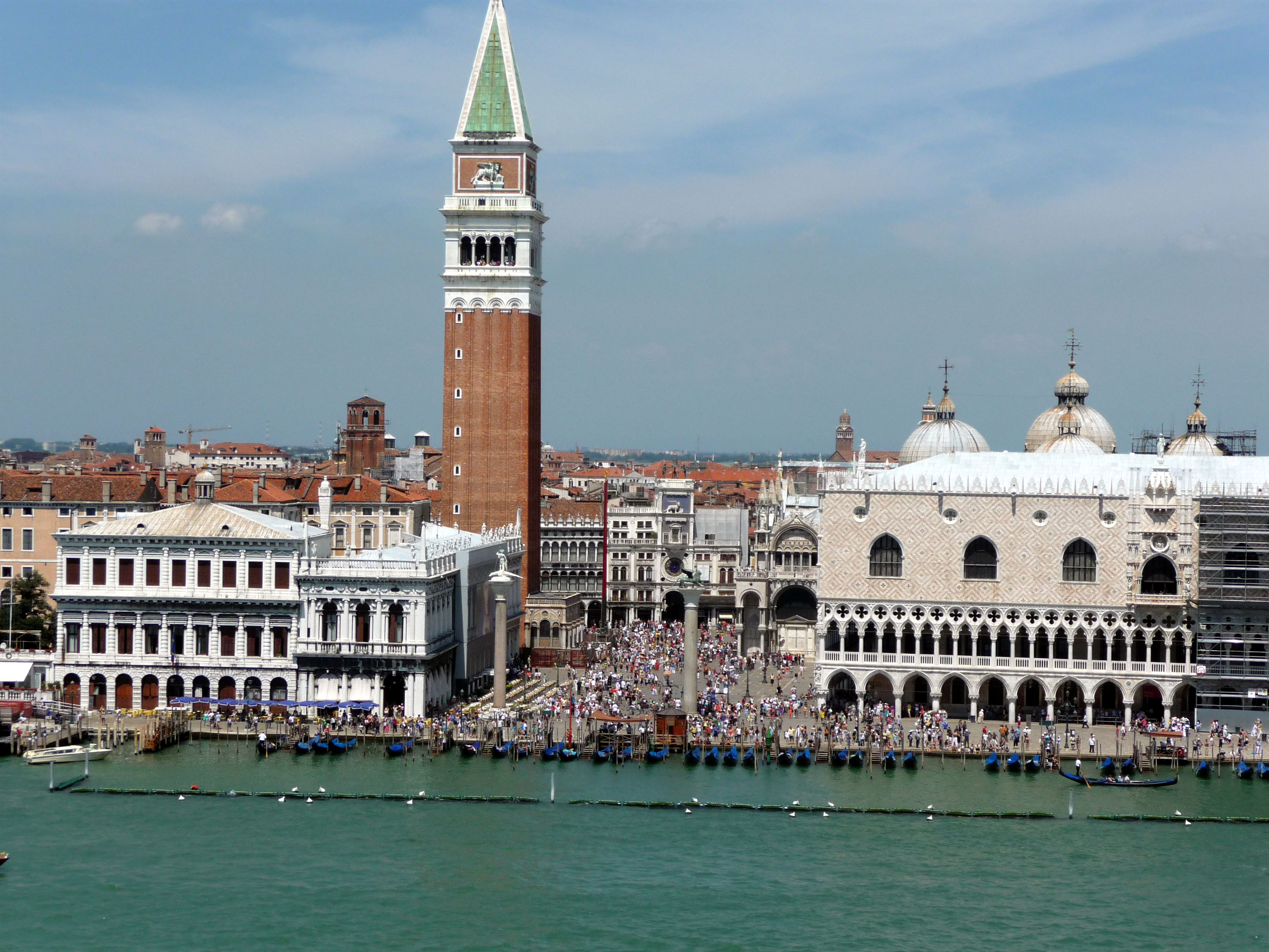 Как дешево отдохнуть в одном из самых дорогих городов мира: бюджетный гид по Венеции